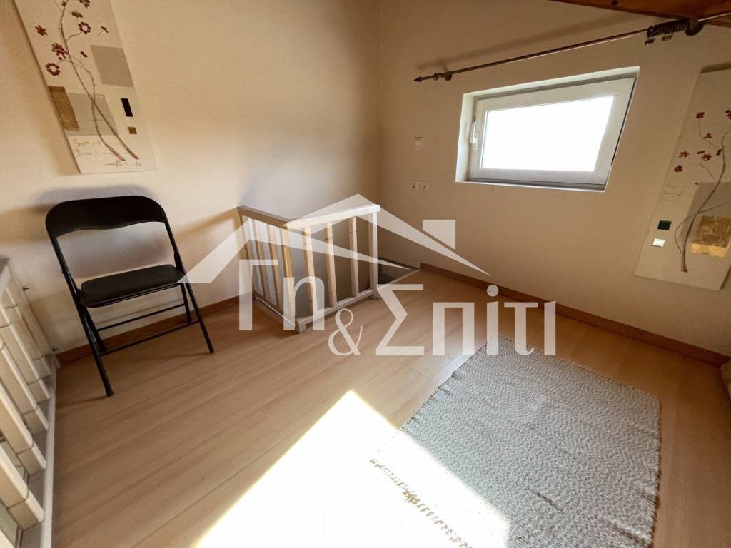 Υπνοδωμάτιο,1ος όροφος