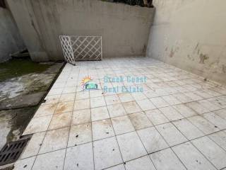 Θέα απο μπαλκόνι