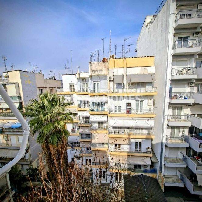 Θέα από μπαλκόνι