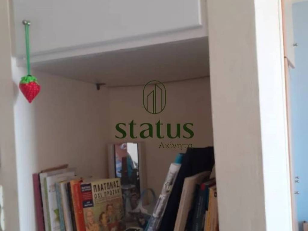 έπιπλο βιβλιοθήκη - 