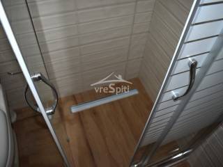 ΚΑΜΠΙΝΑ ΛΟΥΤΡΟΥ