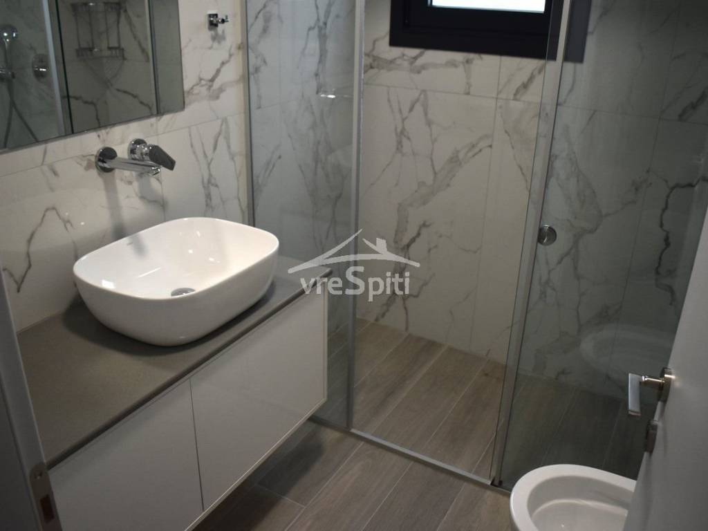 ΑΠΟΨΗ ΛΟΥΤΡΟΥ