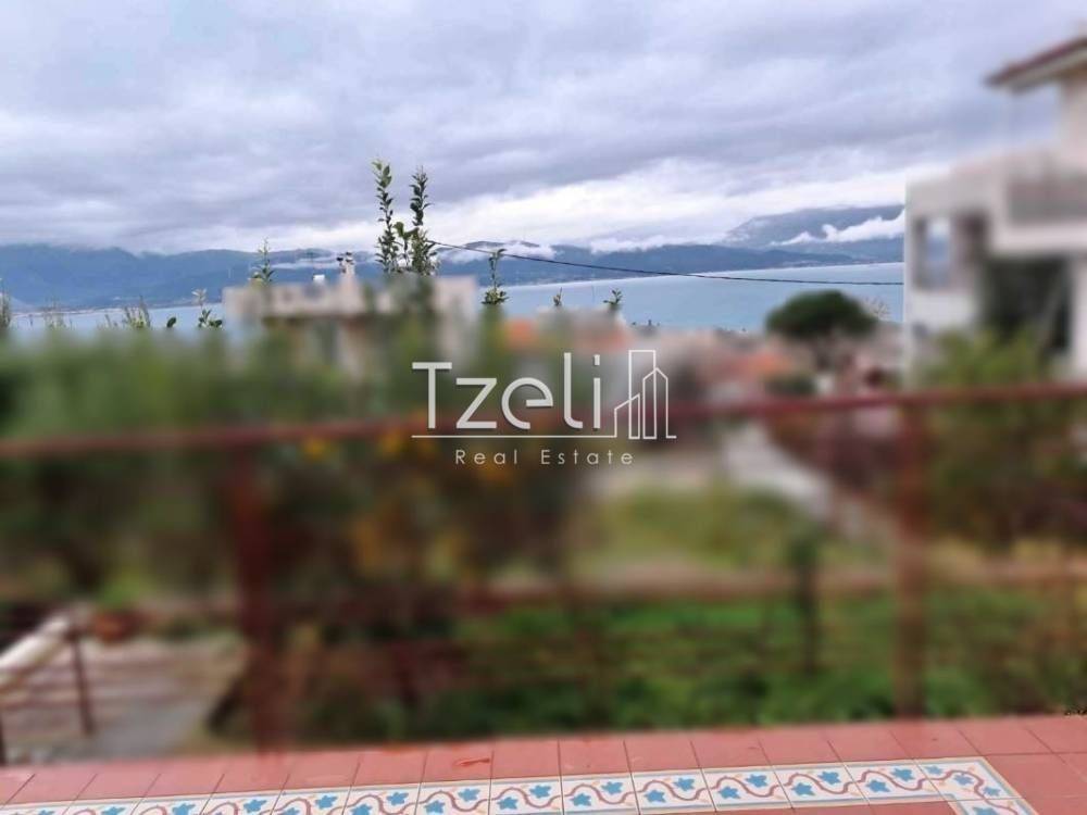 Θέα απο μπαλκόνι