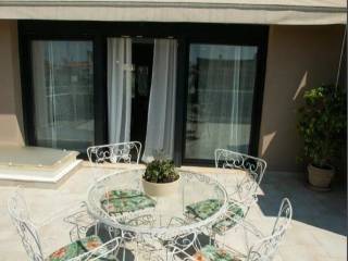 Forumland Real Estate, Berantes