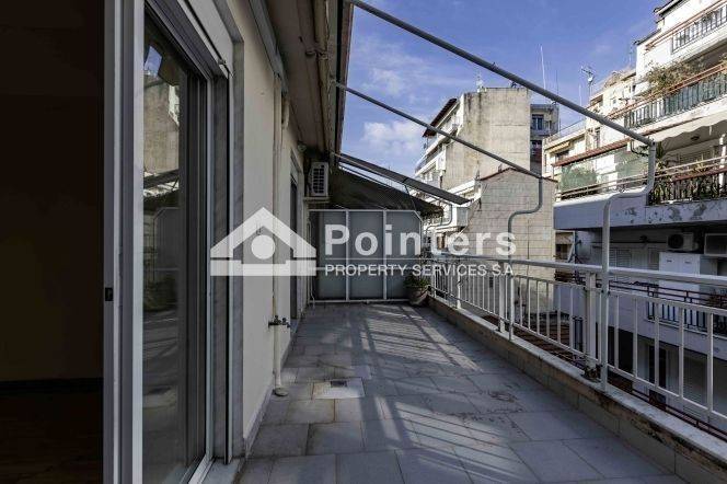 Θέα από μπαλκόνι