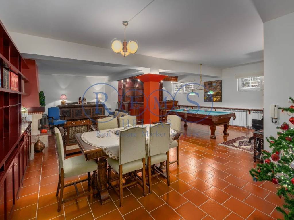 Εσωτερικοι χώροι