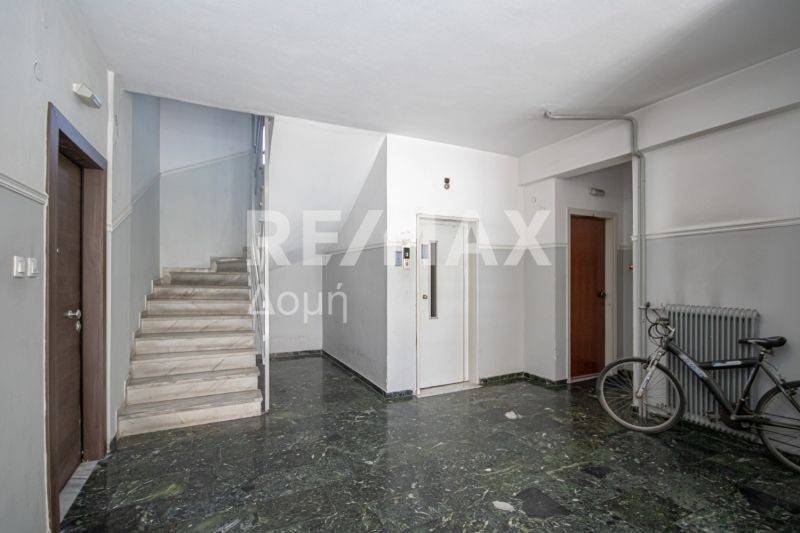 Είσοδος οικοδομής