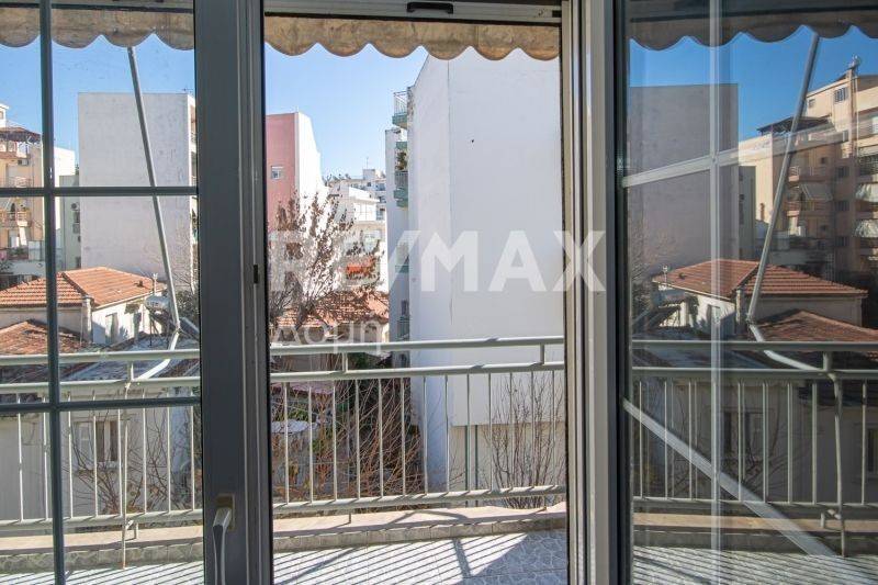 Θέα από μπαλκόνι