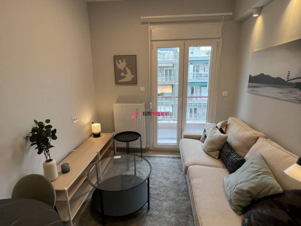 ΣΑΛΟΚΟΥΖΙΝΑ