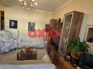 Καβάλα, Κέντρο: Πωλείται ανακαινισμένο διαμπερές Διαμέρισμα 74τ.μ.