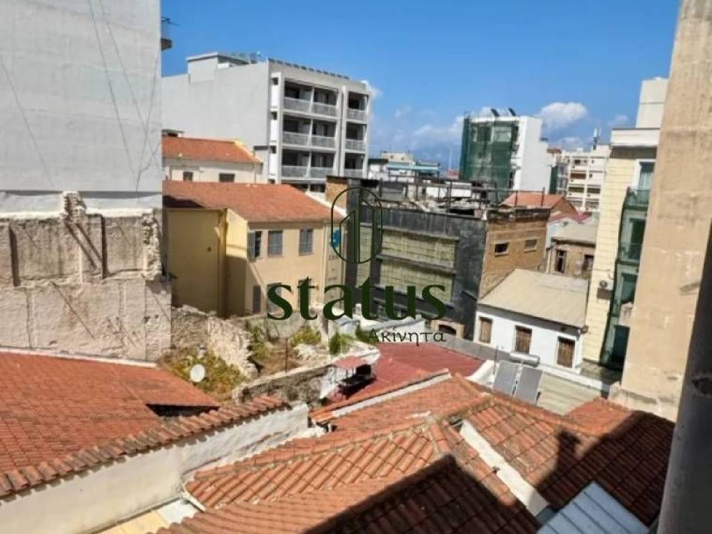 Θέα απο μπαλκόνι