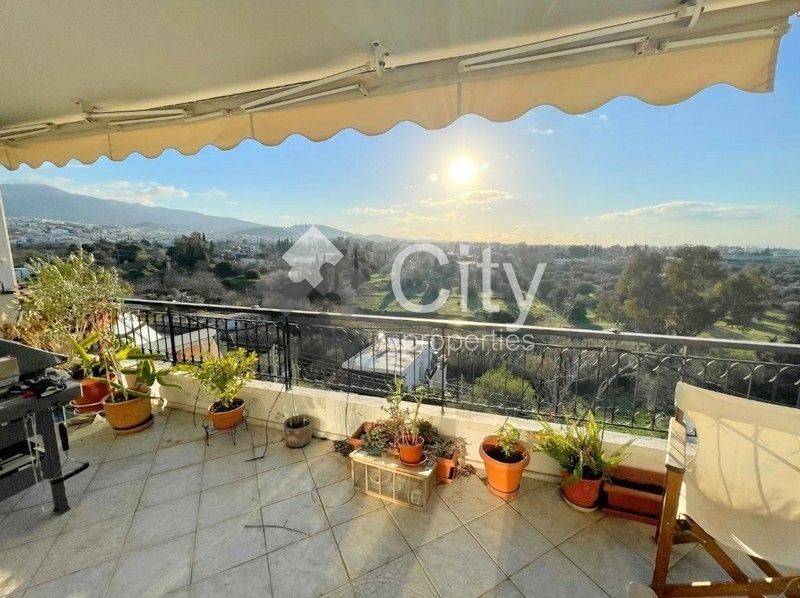 Θέα από μπαλκόνι