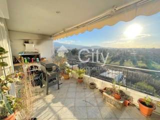 Θέα από μπαλκόνι