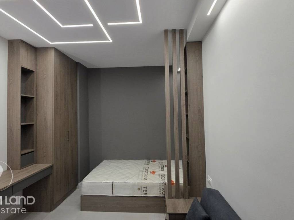 Forumland Real Estate, Studio 30τ.μ.