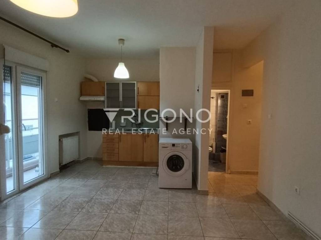 Σαλοκουζίνα