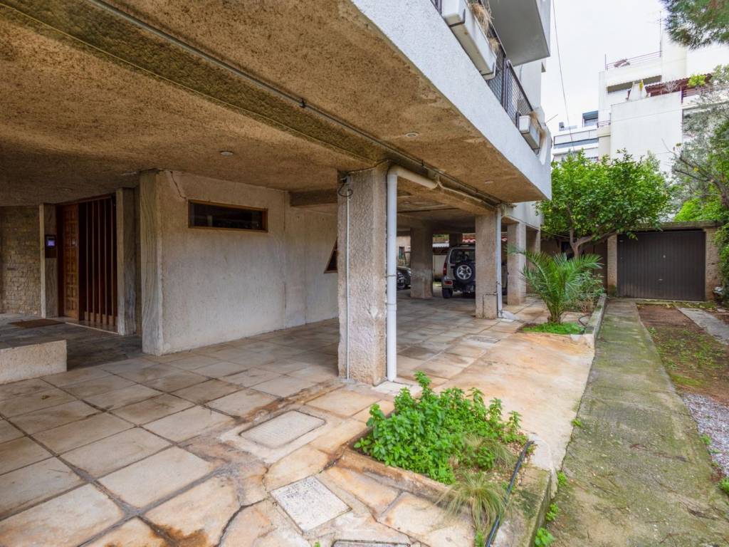 Εξωτερικοι χώροι