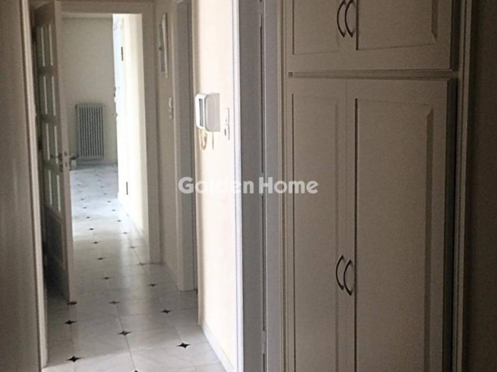 Χολ - Διάδρομος