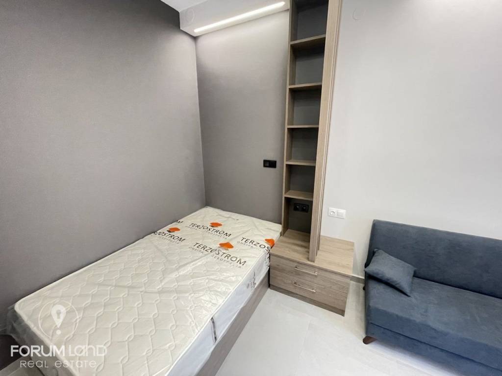 Forumland Real Estate, Studio 30τ.μ.