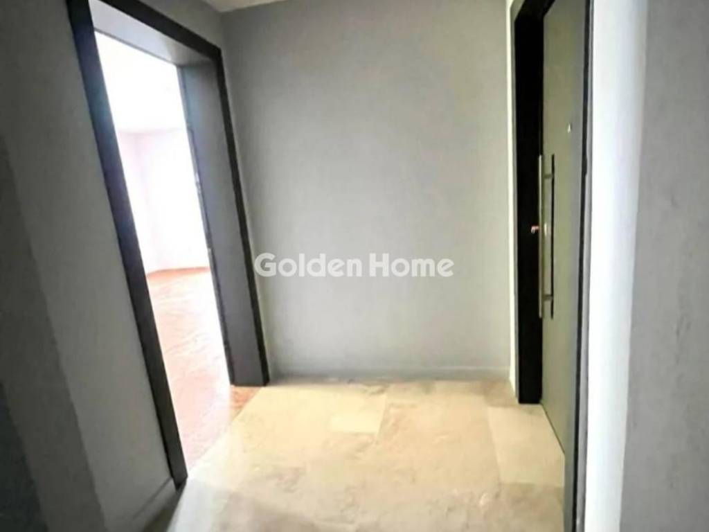 Χολ - Διάδρομος