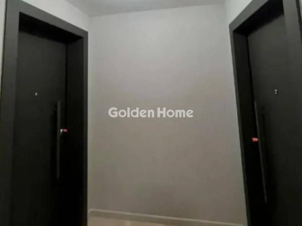 Χολ - Διάδρομος