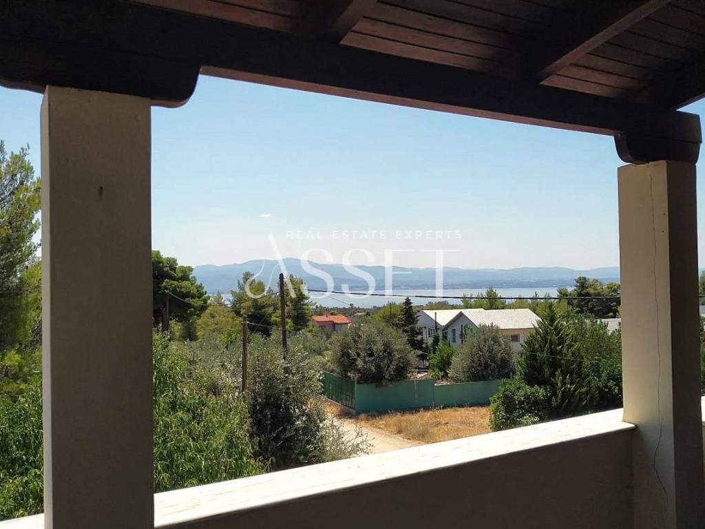 Θέα από μπαλκόνι