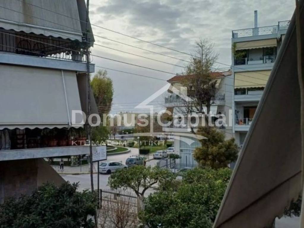 Θέα από μπαλκόνι