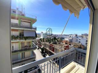 Θέα απο μπαλκόνι