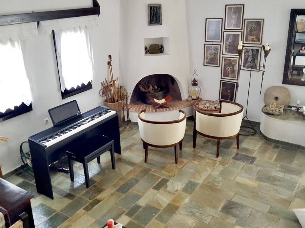 Εσωτερικοι χώροι