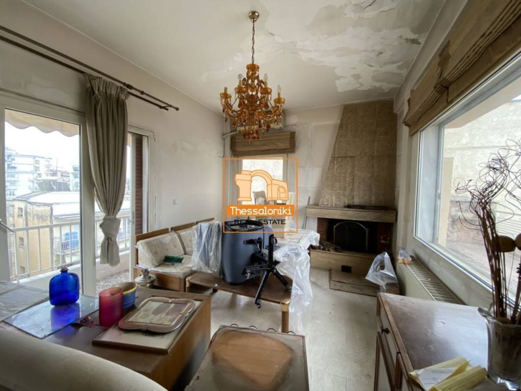 Ντεπώ, Διαμέρισμα, 136 τ.μ.