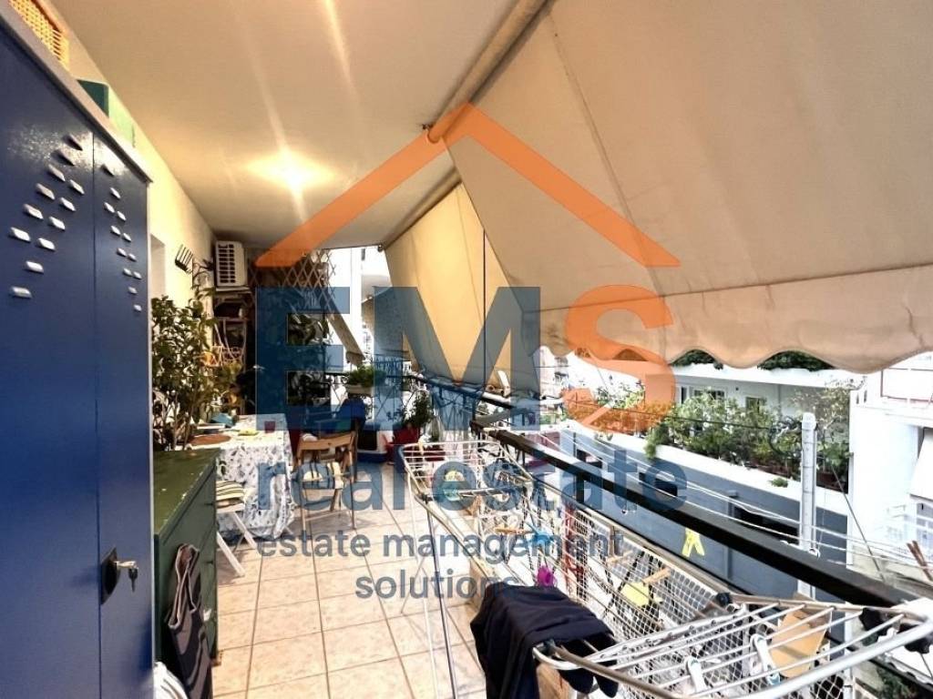 Θέα από μπαλκόνι