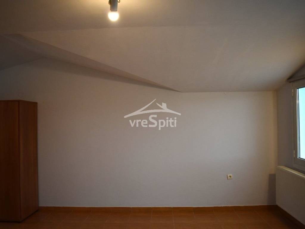 ΕΝΙΑΙΟΣ ΧΩΡΟΣ