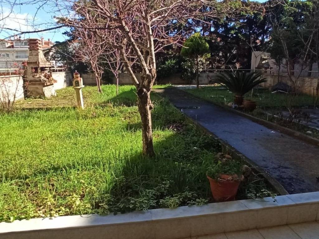 Γκαρσονιέρα προς πώληση στο Λιτόχωρο