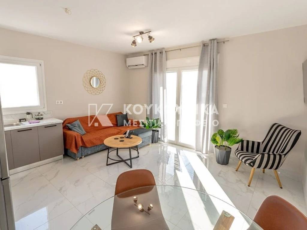 Σαλοκουζίνα