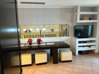 ΤΡΑΠΕΖΑΡΙΑ