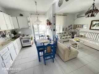 Forumland Real Estate, Σαλοκουζίνα