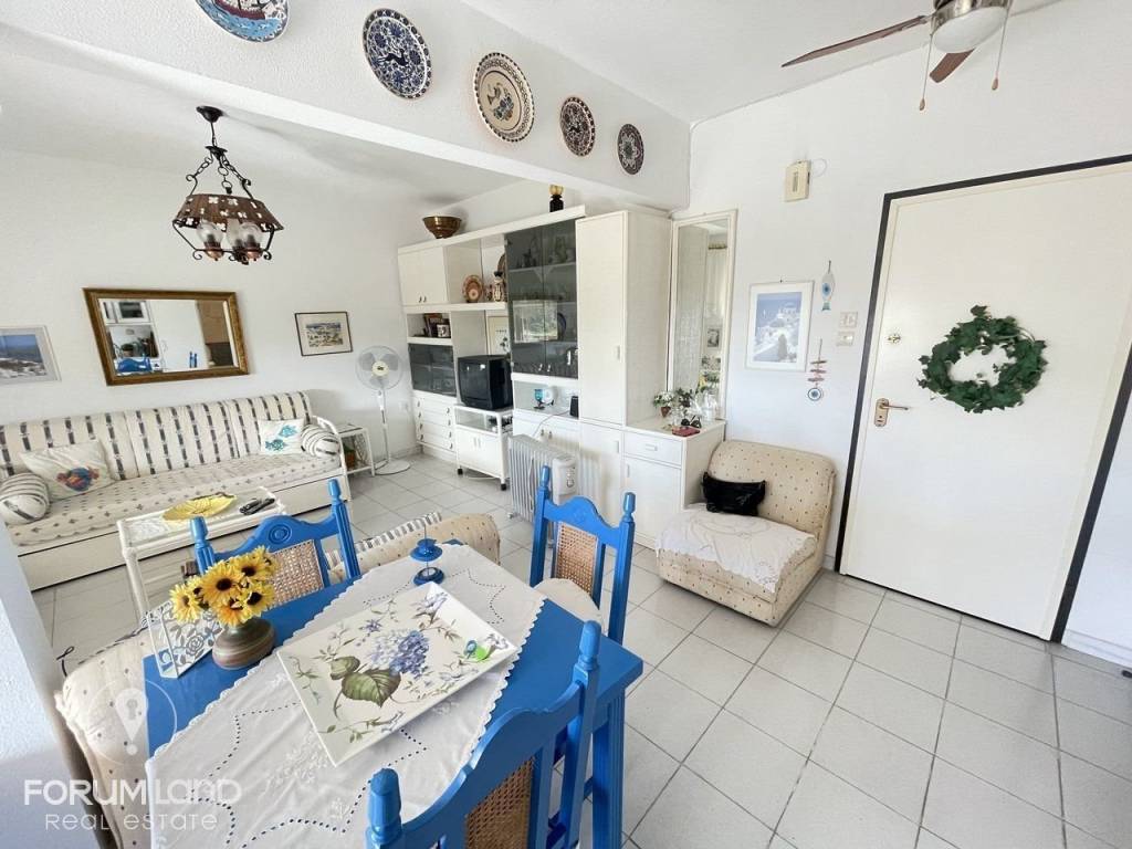 Forumland Real Estate, Σαλοκουζίνα