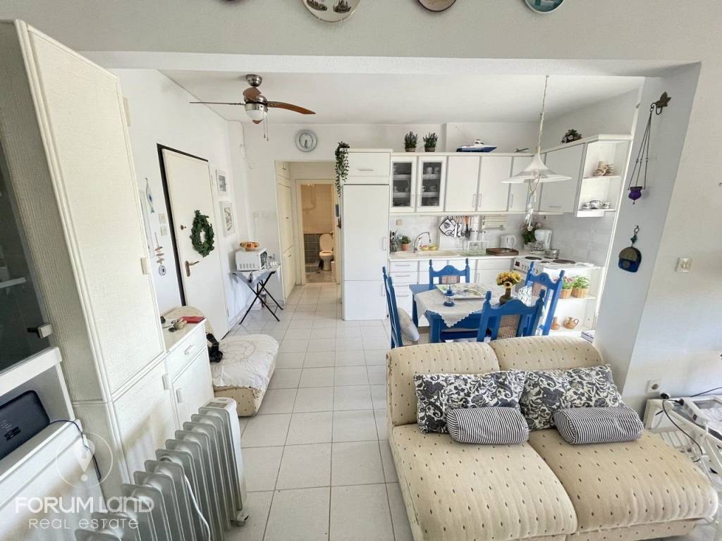 Forumland Real Estate, Σαλοκουζίνα