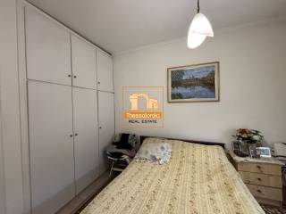 Ωραιόκαστρο, Γκαρσονιέρα