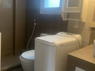 Forumland Real Estate, Μπάνιο