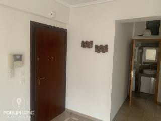 Forumland Real Estate, Είσοδος