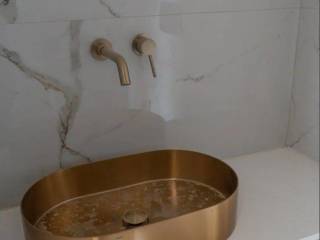 Forumland Real Estate, Μπάνιο