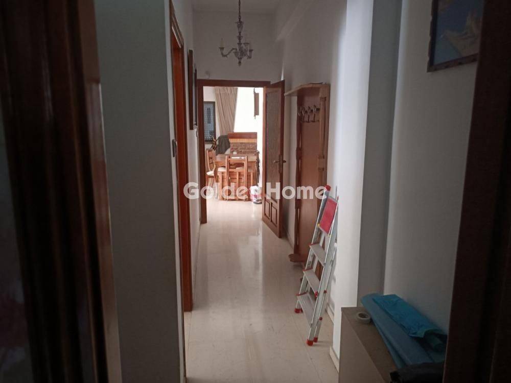 Χολ - Διάδρομος