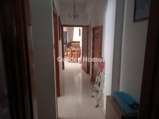 Χολ - Διάδρομος