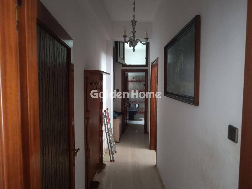 Χολ - Διάδρομος