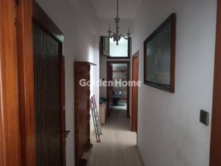 Χολ - Διάδρομος