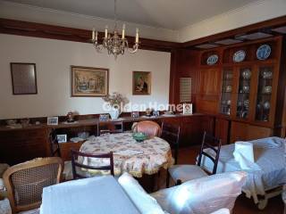 Τραπεζαρία