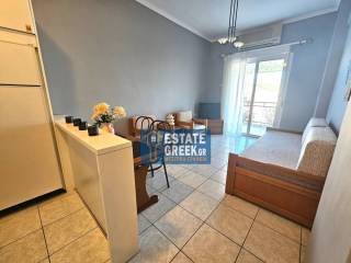 ★ Για μόνιμη ενοικίαση ★ Σε κεντρικό σημείο ★ πλήρως επιπλωμένη ★