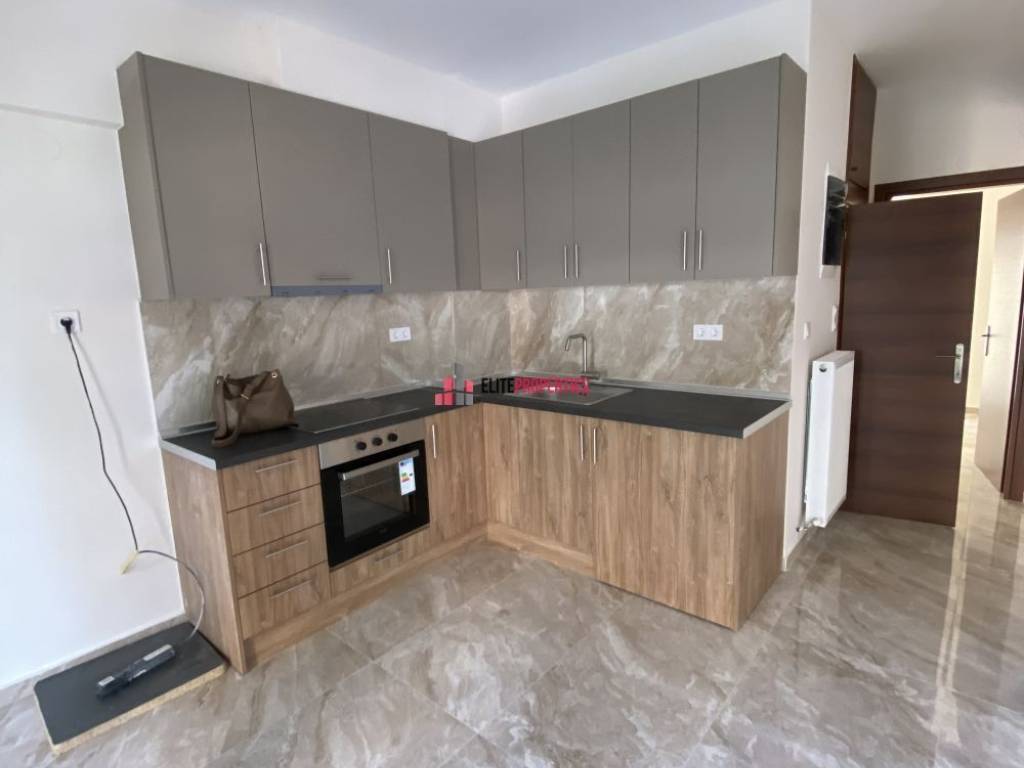 ΣΑΛΟΚΟΥΖΙΝΑ