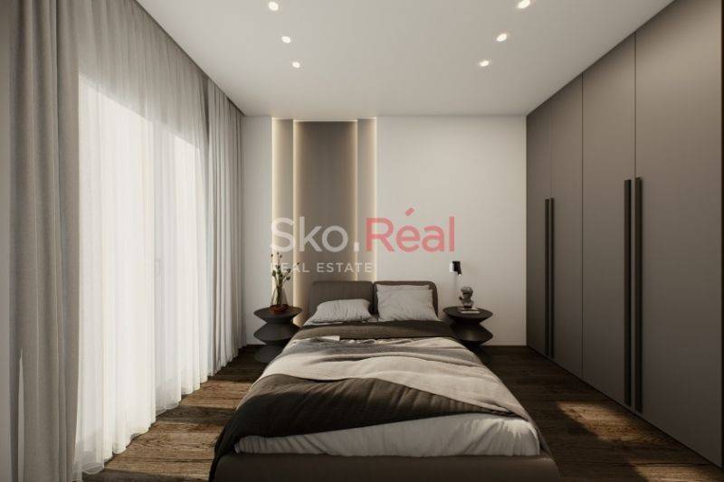 ΦΩΤΟΡΕΑΛΙΣΤΙΚΑ