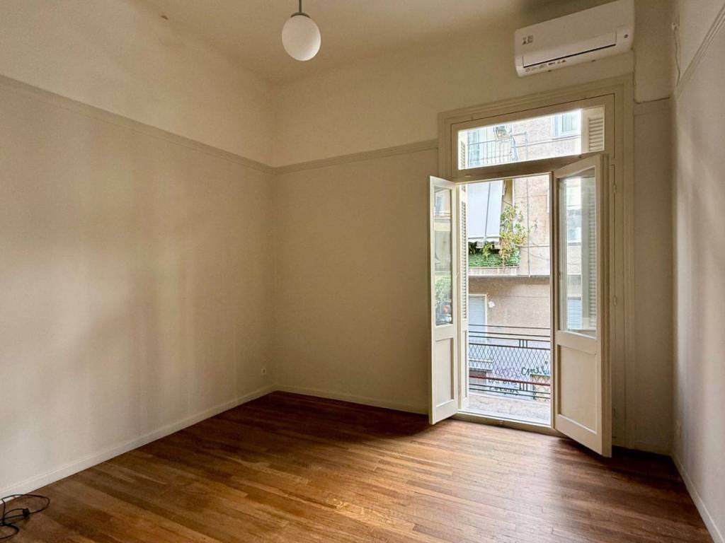 fokionos_negri_residential_apartment_for_rent